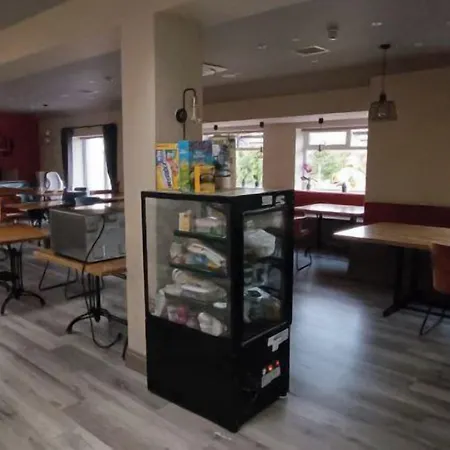 The Dutch Tulip Hostel *